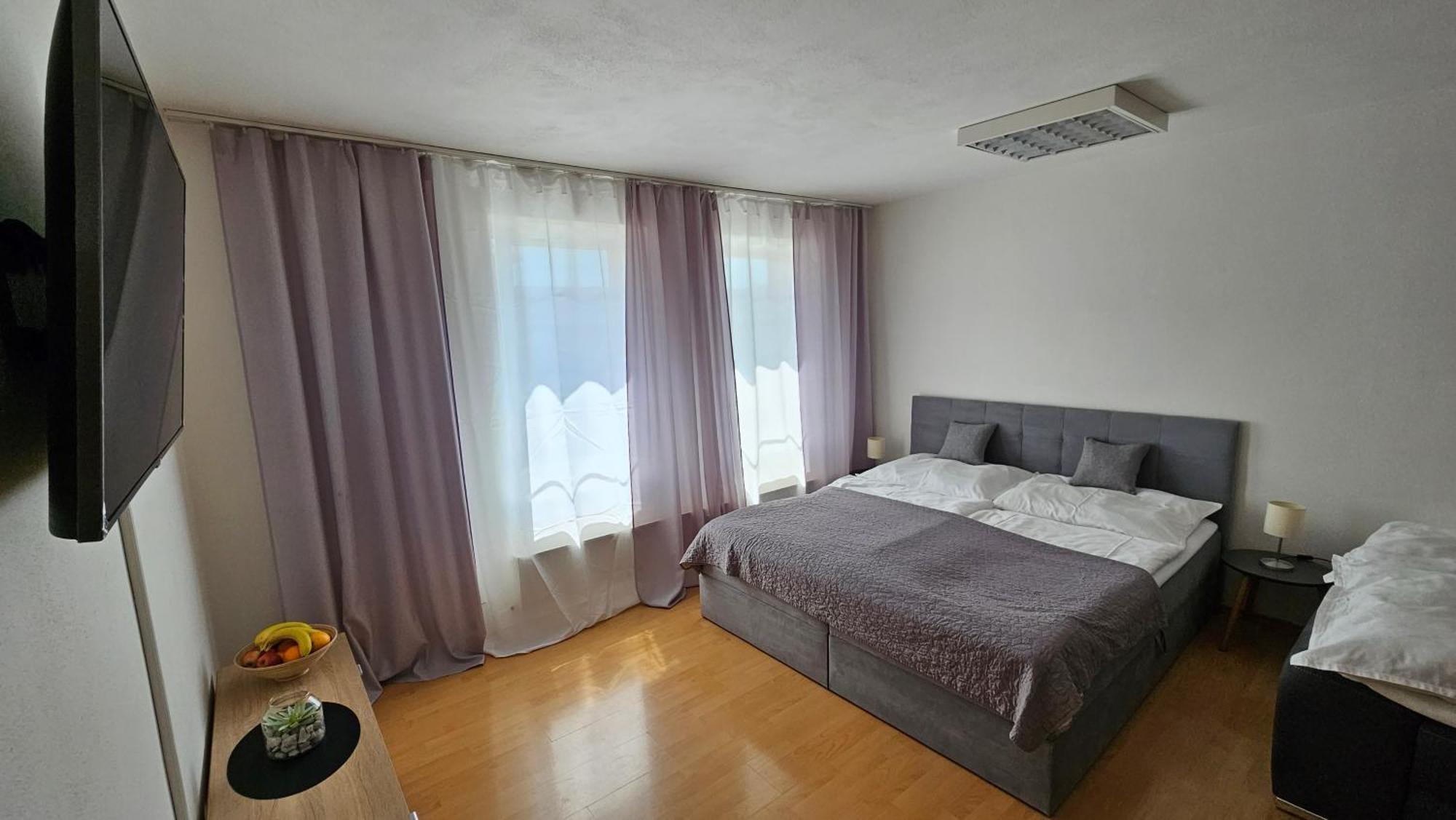 Apartmany V Zlatej Ulicke بايموتْسْ المظهر الخارجي الصورة