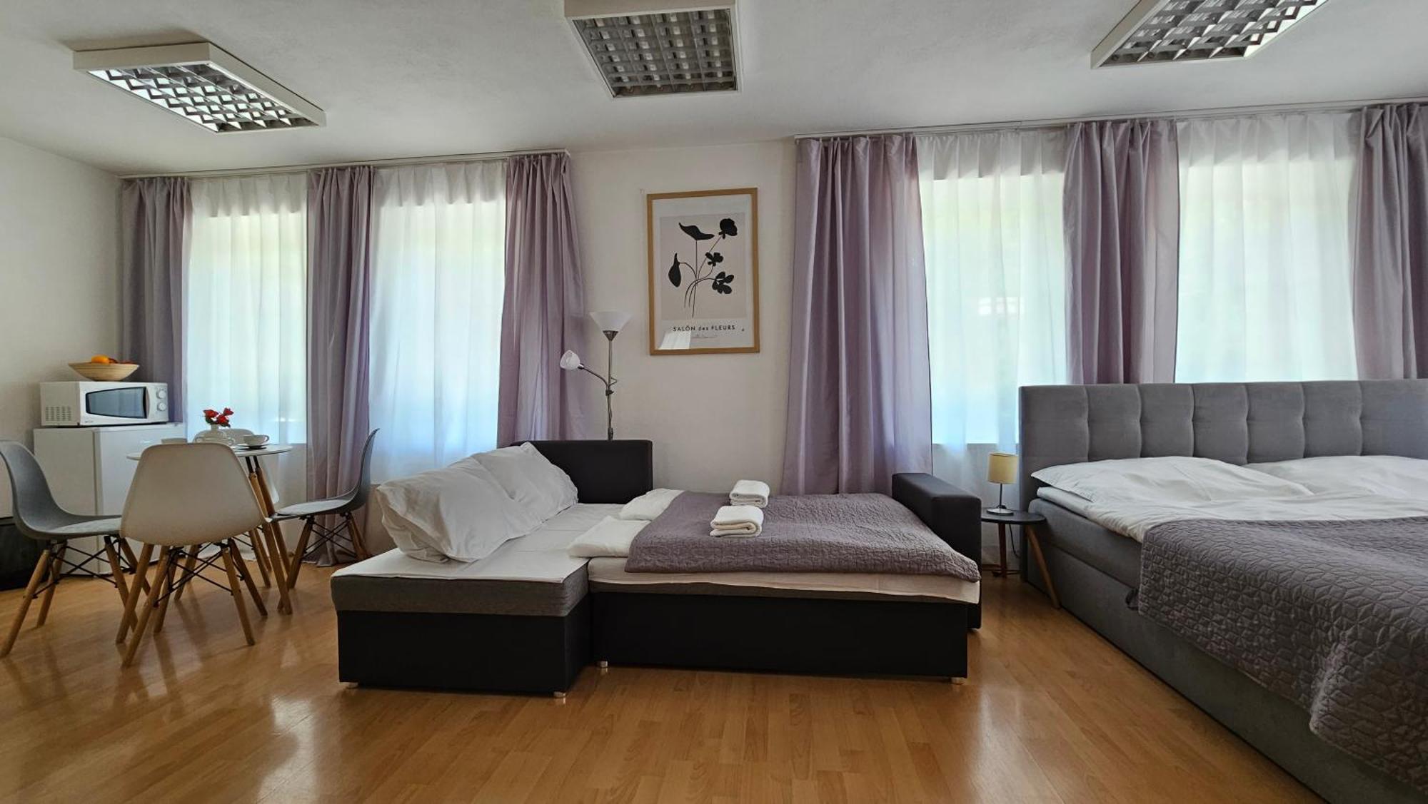 Apartmany V Zlatej Ulicke بايموتْسْ المظهر الخارجي الصورة